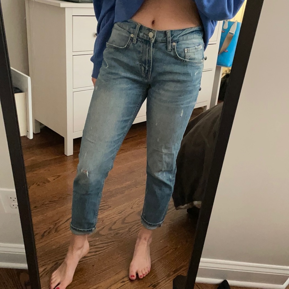 Zara “mom fit” denim jean